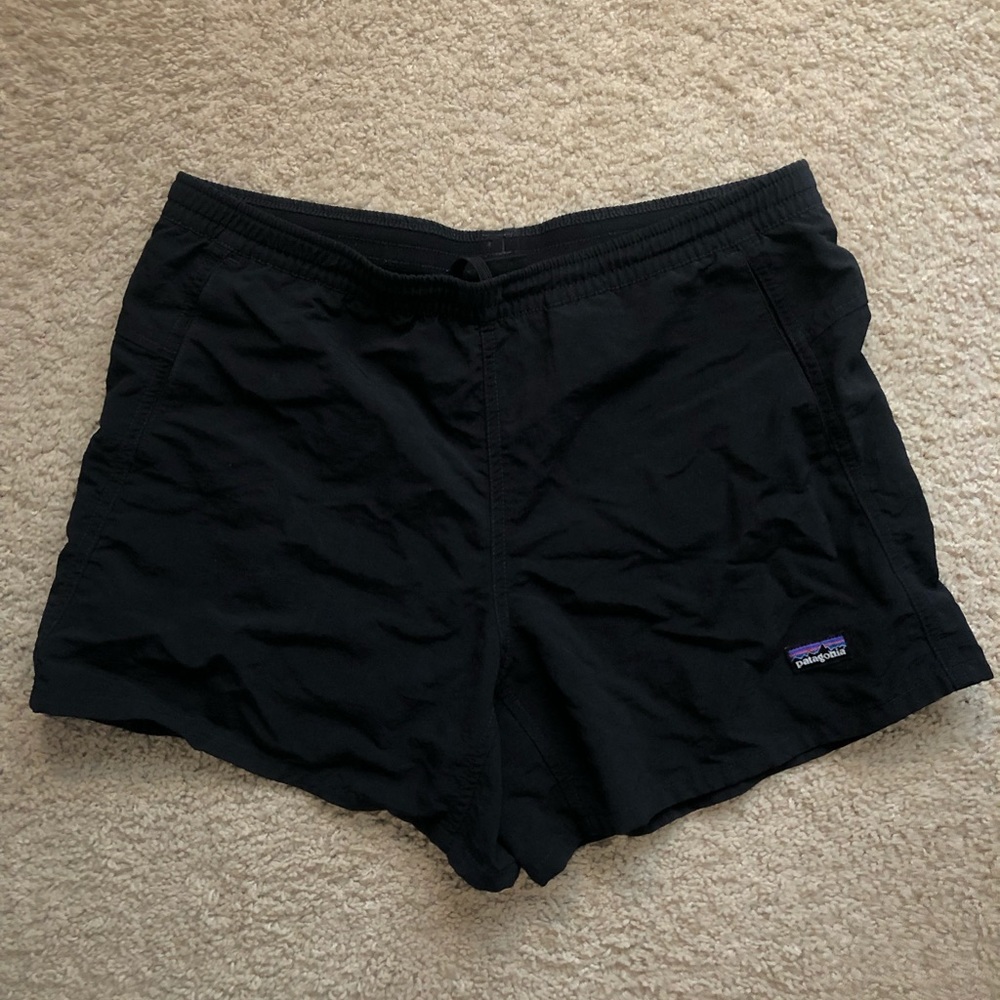 Women’s Patagonia shorts size small